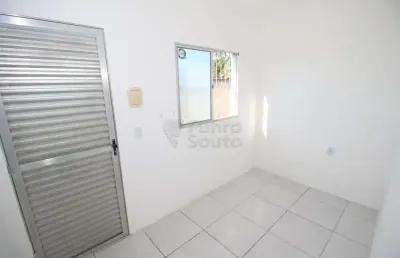 Casa com 1 quarto para alugar na Rua Francisco de Paula Carril, 13803042, Areal, Pelotas