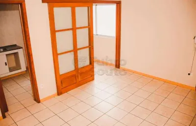 Apartamento com 2 quartos para alugar na Rua Santa Cruz, 118734402, Centro, Pelotas