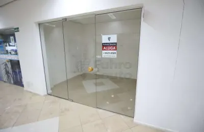 Sala comercial para alugar na Rua Marechal Deodoro, ., 118430402, Centro, Pelotas