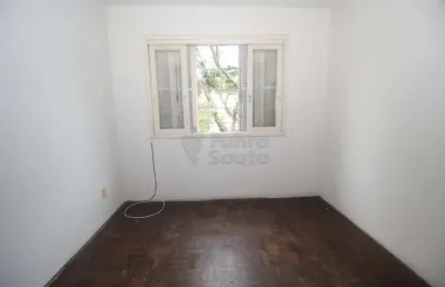 Apartamento amplo e bem localizado na avenida bento gonçalves!
