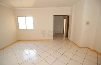 Apartamento amplo e bem localizado no edifício montreal ? próximo à ucpel