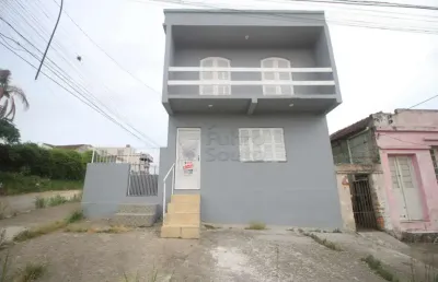 Sobrado amplo no centro - espaço, conforto e localização privilegiada