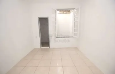 Aluguel de sala comercial no edifício antônio caputo - localização estratégica em pelotas