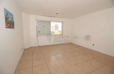 Kitnet / Stúdio para alugar na Rua Quinze de Novembro, 18813242, Centro, Pelotas