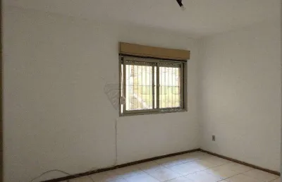 Kitinete aconchegante no edifício vinícius de moraes - em frente à ucpel