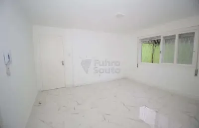 Apartamento totalmente reformado no edifício arpoador - próximo à rua dom pedro i