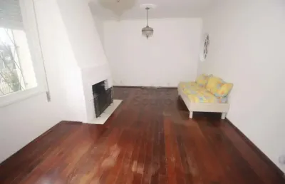 Linda casa padrão no bairro areal conforto e espaço para sua família!