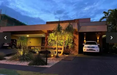 Casa com 4 quartos à venda na Avenida Diógenes Dolival Sampaio, Jardins Munique, Goiânia