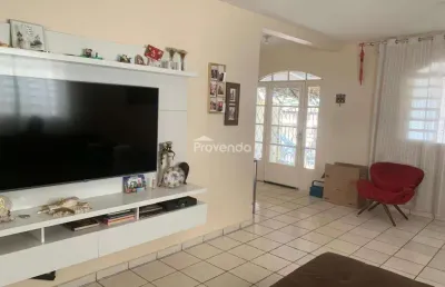 Casa 3 quartos vila brasilia - aparecida de goiania