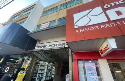 Avenida 24 de outubro, 251 sala 19 e 21, qd:46, lt:03 - setor campinas