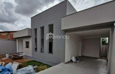 Casa 03 quartos 01 suíte - parque nações - aparecida de goiânia