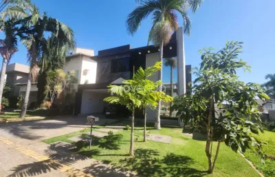 Casa com 4 quartos à venda na Rua Madri 1, Jardins Madri, Goiânia