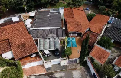 Casa à venda na Rua 111A, Setor Sul, Goiânia