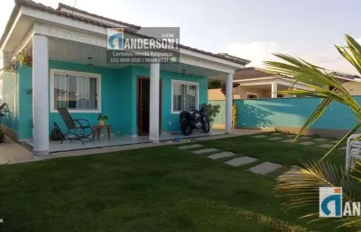 Casa c/ 3 quartos (sendo 1 suíte), c/ churrasqueira