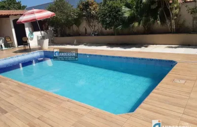 Oportunidade com 2 quartos, piscina e churrasqueira!!