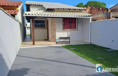 Linda casa em itaipuaçu com 2 quartos e churrasqueira.