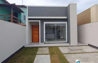Casa 2 quartos (1 suíte) com churrasqueira no jd. atlântico central.