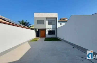 Excelente casa c/ 3 quartos à venda, 150 m² por r$ 695.000 - jardim atlântico (itaipuaçu) - maricá/rj