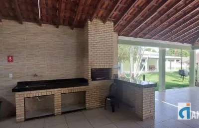 Casa com 3 quartos (1 suíte) em condomínio fechado em itaipuaçu