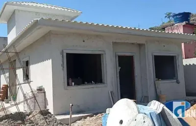 Casa c/ 3 quartos à venda, 88 m² por r$ 560.000 - jardim atlântico oeste (itaipuaçu) - maricá/rj