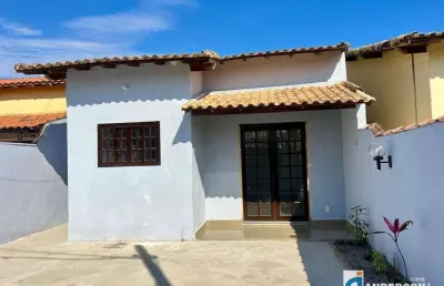 Casa 2 quartos (1 suíte) com quintal no jd. atlântico centrl