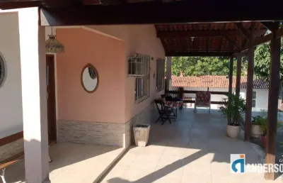 Casa com 3 quartos para alugar na Rua Nossa Senhora do Amparo, São José do Imbassaí, Maricá