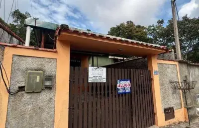 Casa com 3 quartos para alugar na Rua Dilca de Abreu Rangel, Flamengo, Maricá