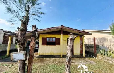 Duas lindas casas pelo preço de uma no centro da praia de cidreira/rs
