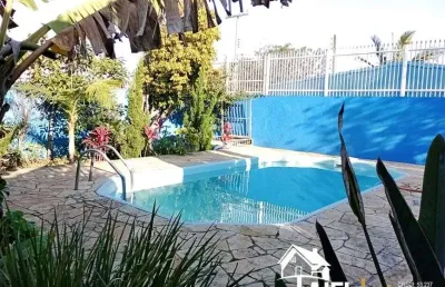 Casa mista e sobrado com 5 dormitórios e piscina na praia de cidreira/rs
