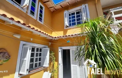 Sobrado maravilhoso pronto para morar apenas 1 quadra do mar na praia em cidreira/rs