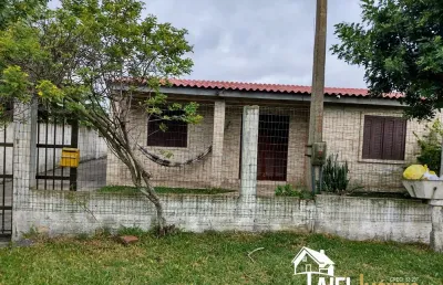 Casa com 3 dormitórios e suíte em balneário pinhal/rs