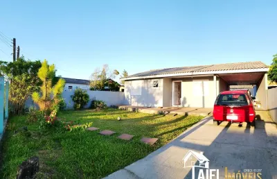 Encantadora residência com 3 dormitórios e suíte na praia de cidreira/rs
