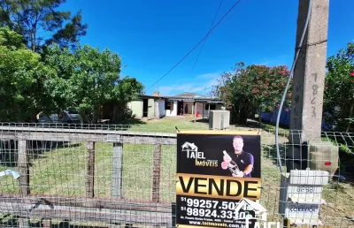 Casa de barbada ao lado do supermercado asun na praia de cidreira/rs
