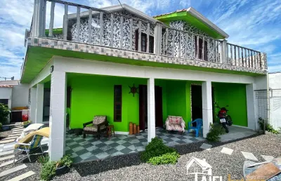 Excelente sobrado aproximadamente 150m da concha acústica na praia em cidreira/rs