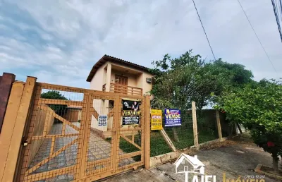 Maravilhoso sobrado no centro da praia de cidreira/rs