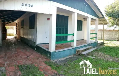 Casa mista com 3 dormitórios na praia de cidreira/rs