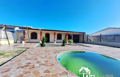 Excelente residência apta ao financiamento bancário no centro de cidreira/rs