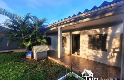 Excelente residência apta ao financiamento bancário com localização privilegiada na praia de cidreira/rs