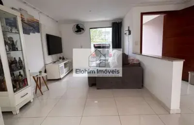 Casa com 3 quartos à venda na Rua Padre Pedro Jové Casas, Lagoa, Macaé