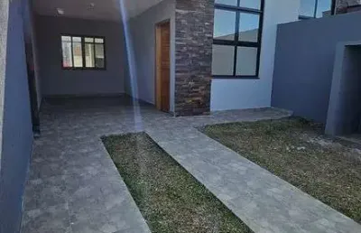 Casa com 3 quartos à venda no Tindiquera, Araucária 