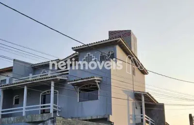 Casa em condomínio fechado com 4 quartos à venda na Rua Afonso Ribeiro, 36, Pituaçu, Salvador