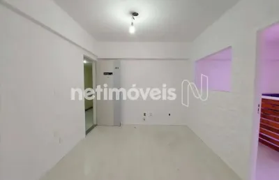 Sala comercial com 3 salas para alugar na Avenida Juracy Magalhães Júnior, 64, Rio Vermelho, Salvador