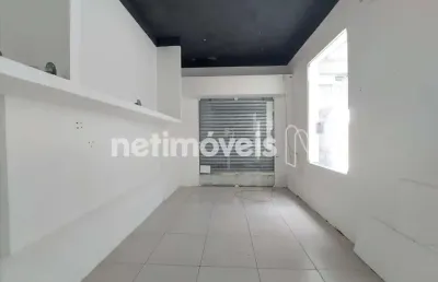 Ponto comercial para alugar no Matatu, Salvador 