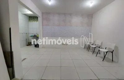 Ponto comercial com 1 sala para alugar na Rua Território do Amapá, 56, Pituba, Salvador