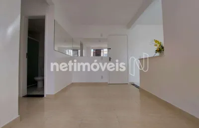 Apartamento com 2 quartos para alugar na Rua Maria Quitéria, 275, Itingá, Lauro de Freitas