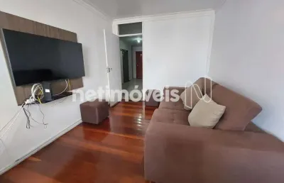 Apartamento com 3 quartos para alugar na Rua Piauí, 661, Pituba, Salvador