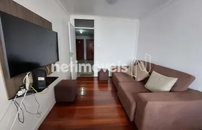 Apartamento com 3 quartos para alugar na Rua Piauí, 661, Pituba, Salvador