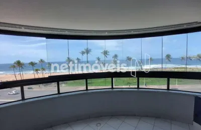 Apartamento com 2 quartos para alugar na Avenida Octávio Mangabeira, 3551, Armação, Salvador