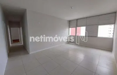 Apartamento com 3 quartos para alugar na Avenida Euclydes da Cunha, 109, Graça, Salvador
