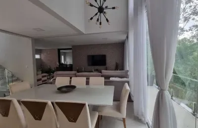 Casa com 3 quartos para alugar no Cézar de Souza, Mogi das Cruzes 